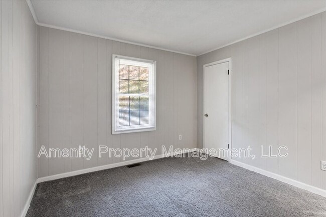 Building Photo - 7268 Stokes Dr