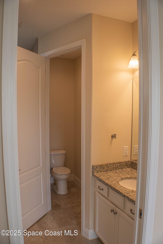 Building Photo - 7518 Bluemink Ln