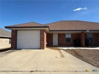 Building Photo - 3802 Pecos Dr