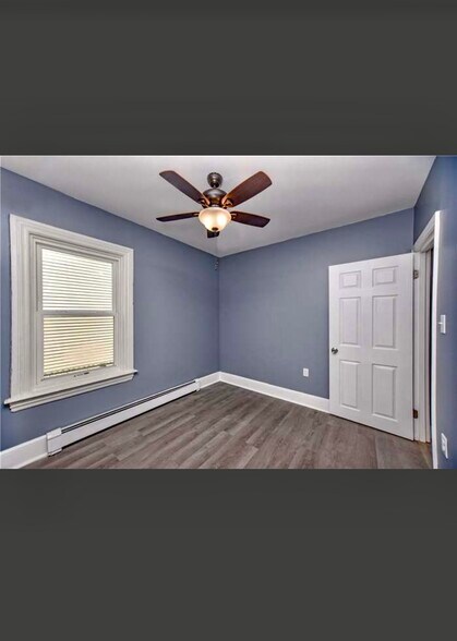 Building Photo - 415 Weeden St