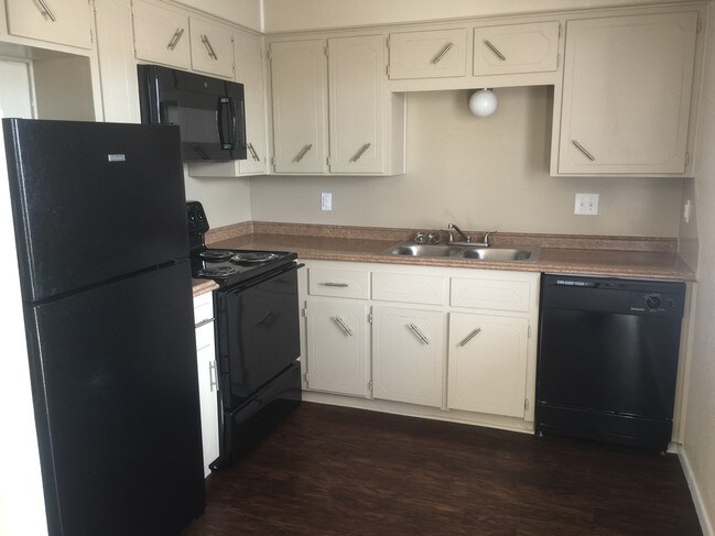 Building Photo - Morgan Manor