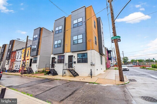 Building Photo - 1870 N Marston St