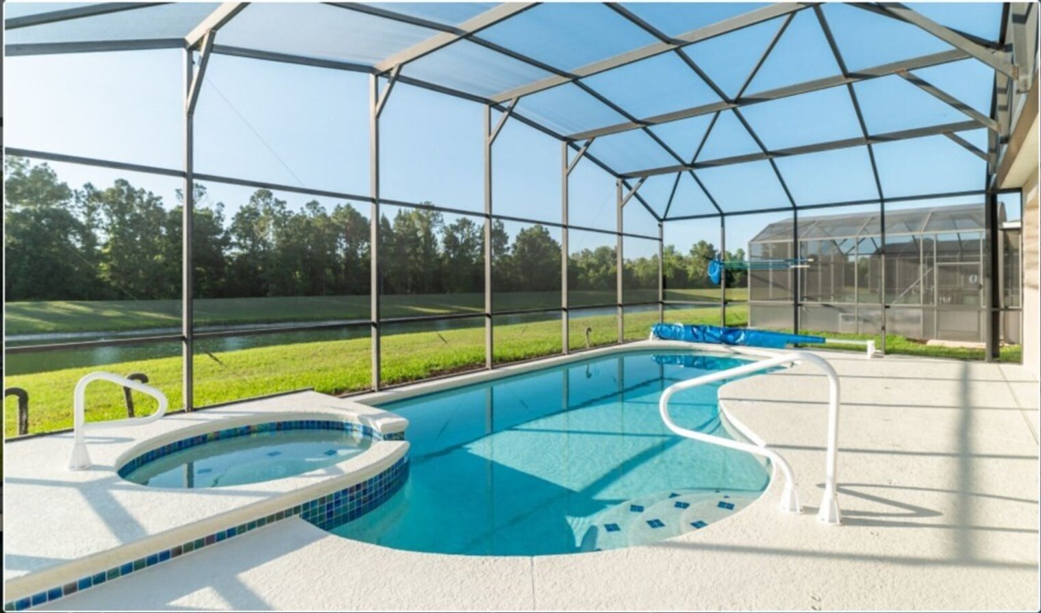 Building Photo - 8607 La Isla Dr