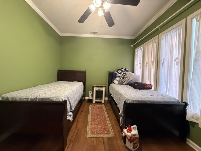 Building Photo - 10675 Baxter-Durrence Rd