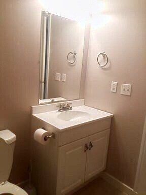 Building Photo - Spacious East Anchorage Home with Yard & Garage!