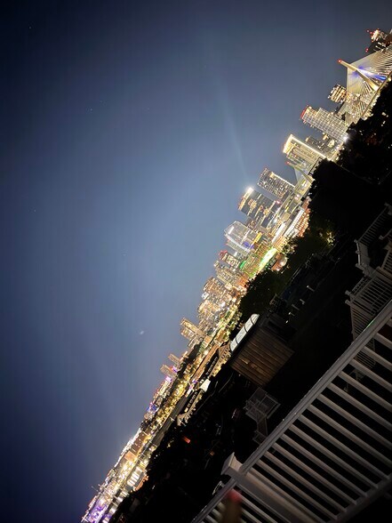 Building Photo - 4 Monument Sq