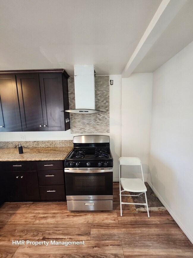 Building Photo - Newly Remodeled Home in Pomona