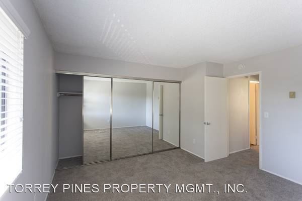Building Photo - 350-370 Chinquapin Ave