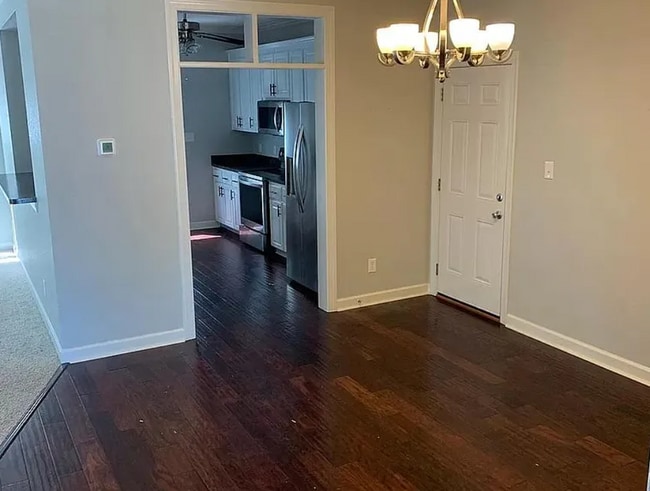 Building Photo - 401 Harper Ct