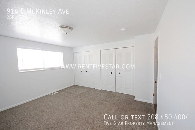 Building Photo - 914 E McKinley Ave-