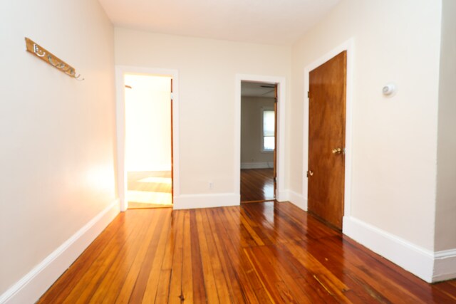 Building Photo - 310 Talbot Ave