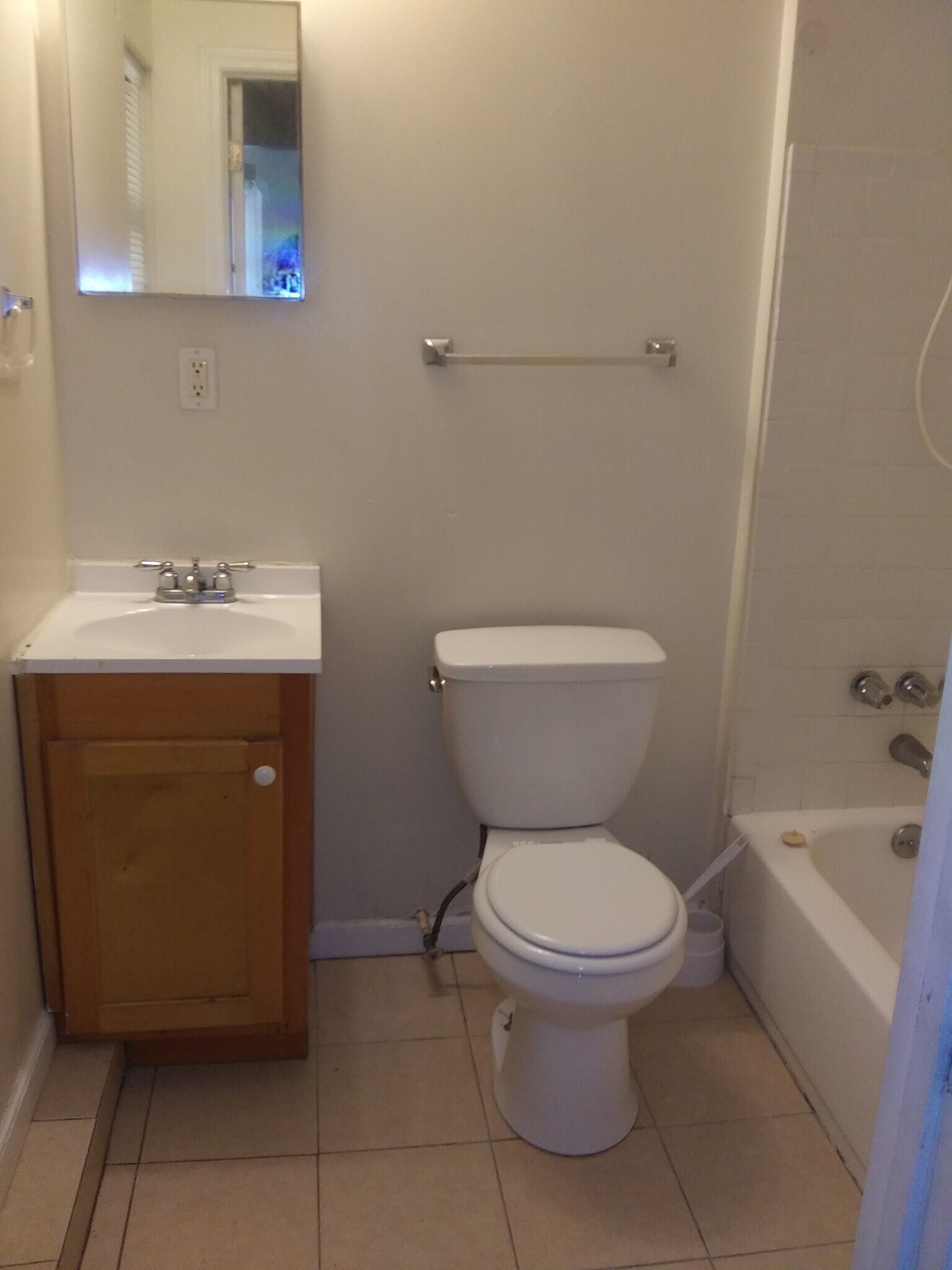 Building Photo - 2311 Bermuda Run Ct