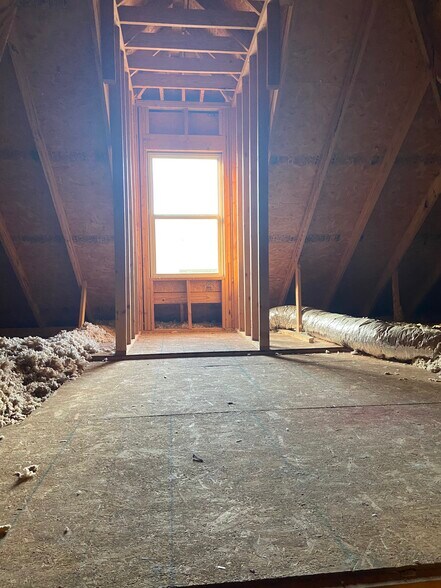 Building Photo - 1036 Crawford Ct