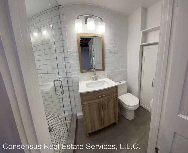 Building Photo - 1 br, 2 bath House - 2936 Rivermont Avenue #3