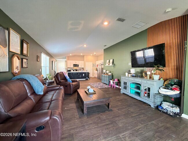 Building Photo - 12543 Rubber Fig Ter