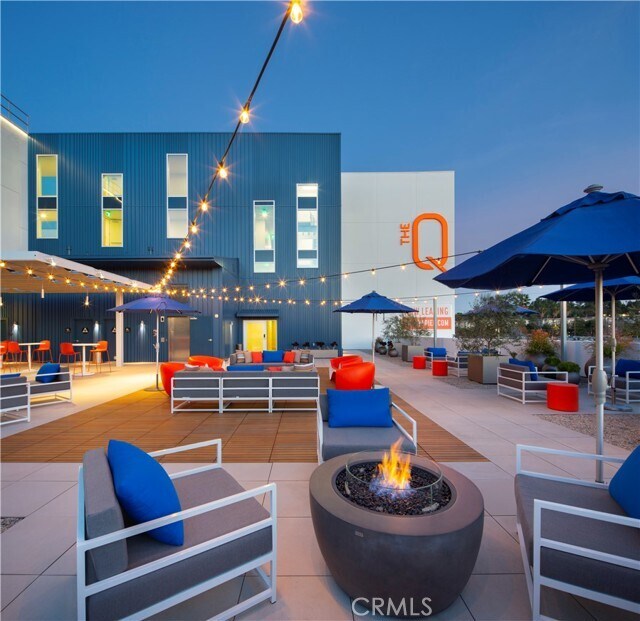 Building Photo - 6200 Variel Ave