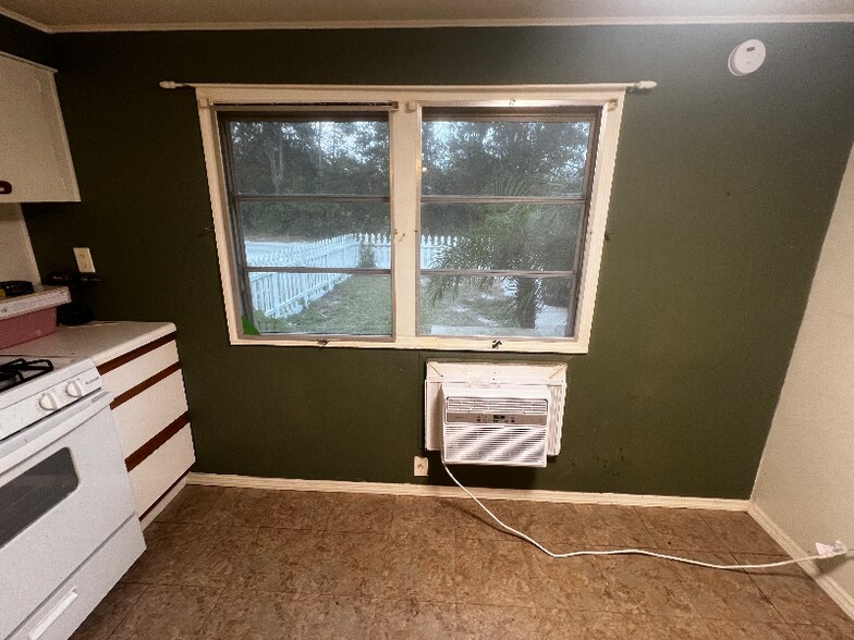 Building Photo - 38748 Calumet Ave