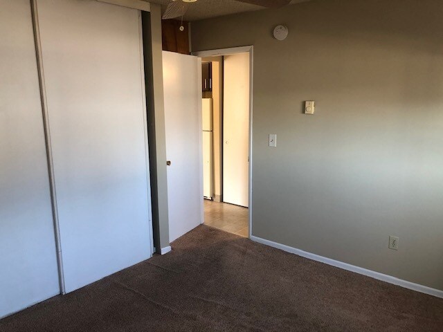 Building Photo - 5330 SE 72nd Ave