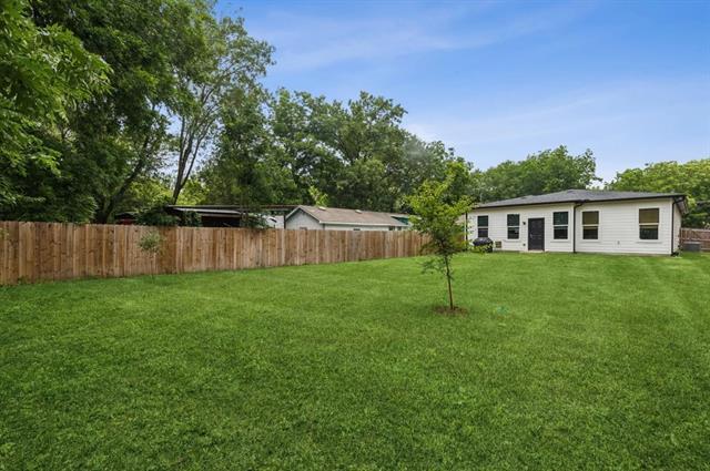 Building Photo - 8728 Dunlap Dr
