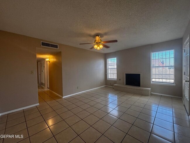 Building Photo - 4029 Edgar Park Ave