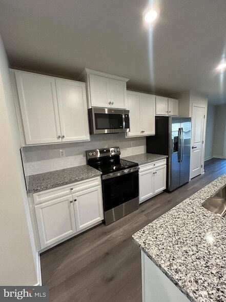 Building Photo - 23052 Wetstone Ln