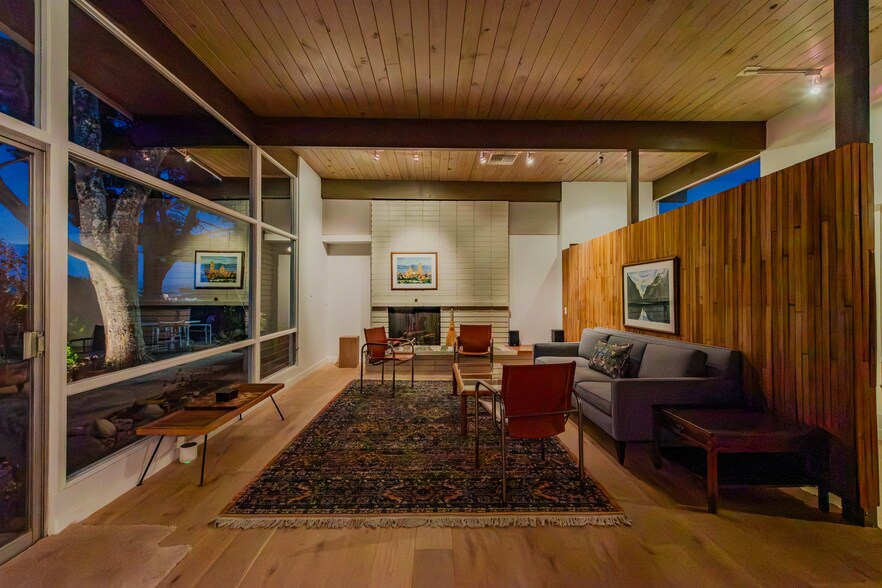 Building Photo - 16703 Alginet Pl