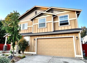 Building Photo - 4 Bedroom Home / Tumwater Schools / Fenced...