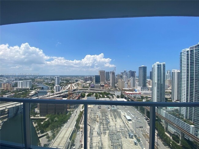 Building Photo - 185 SW 7th St