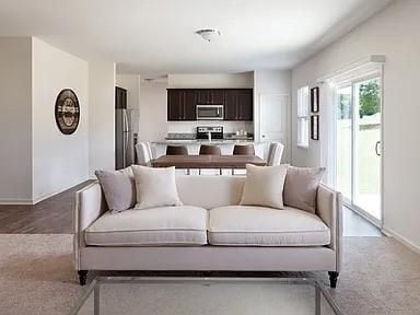 Building Photo - 166 Verona Dr NW