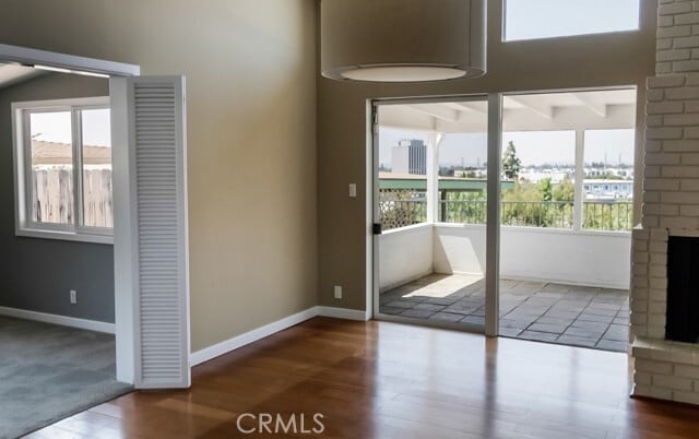 Building Photo - 475 Cliff Dr