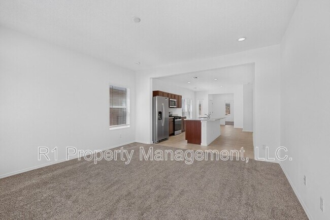 Building Photo - 280 Prism Ave SW