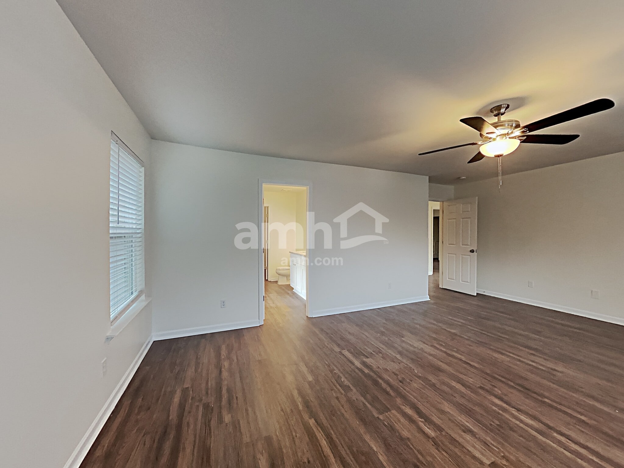 Building Photo - 407 Howell Crossing