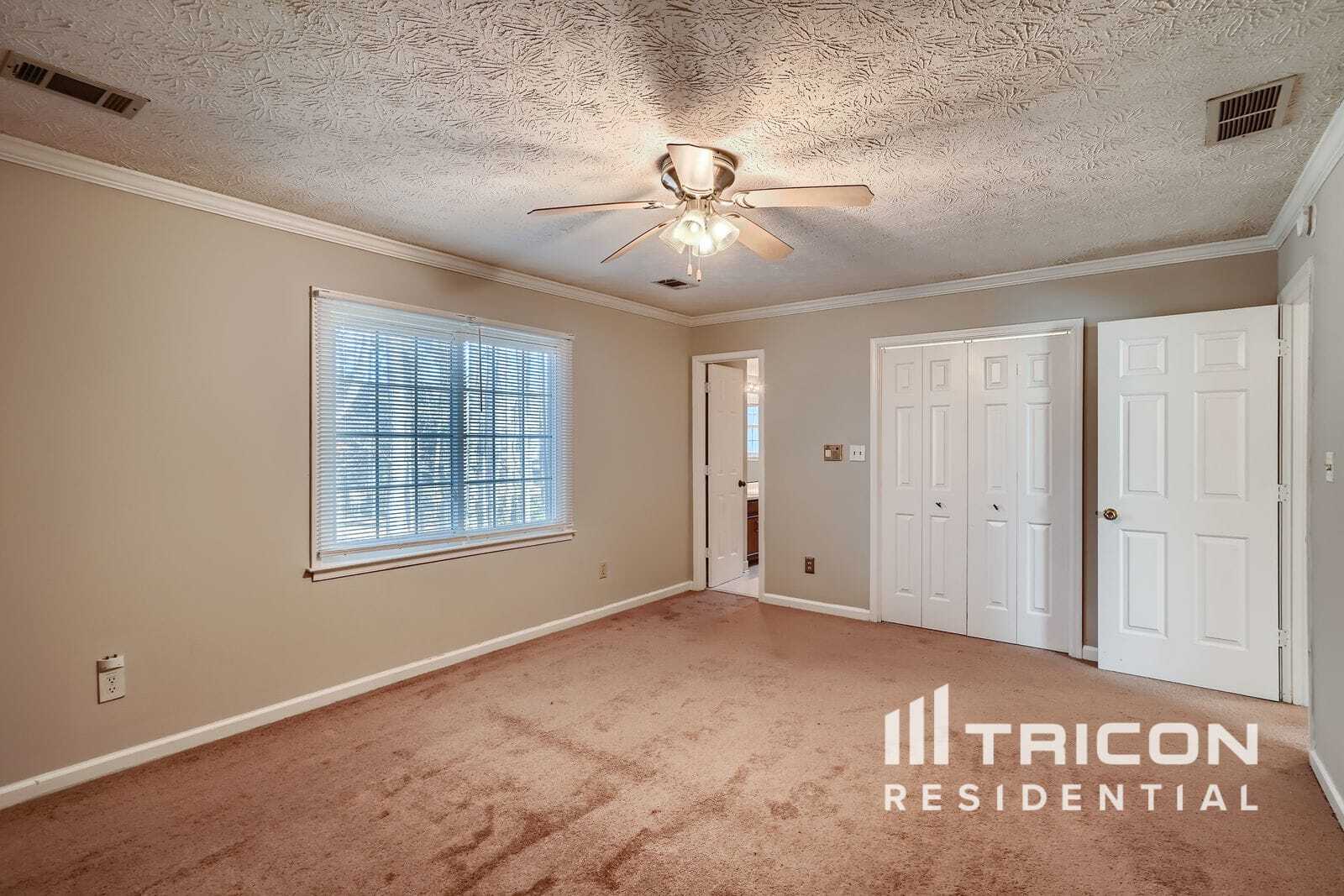 Building Photo - 2790 Spring Ridge Cir