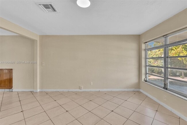 Building Photo - 4214 SW 49th Ct