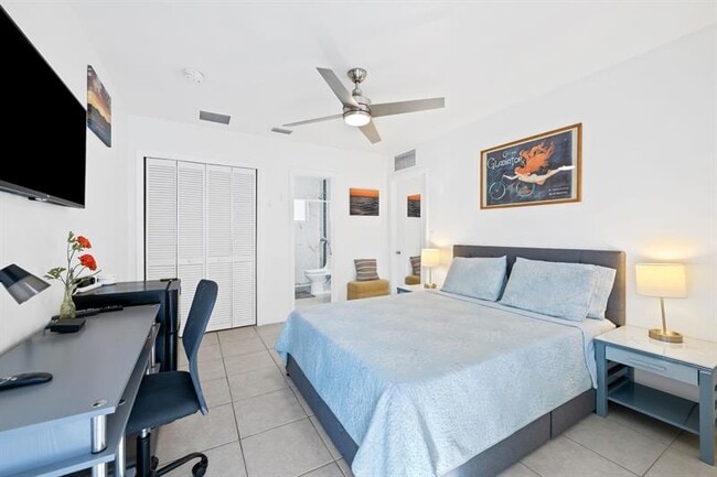 Building Photo - 415 SW 16th St