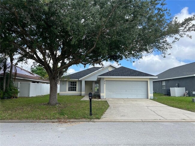 Building Photo - 470 Windrush Dr