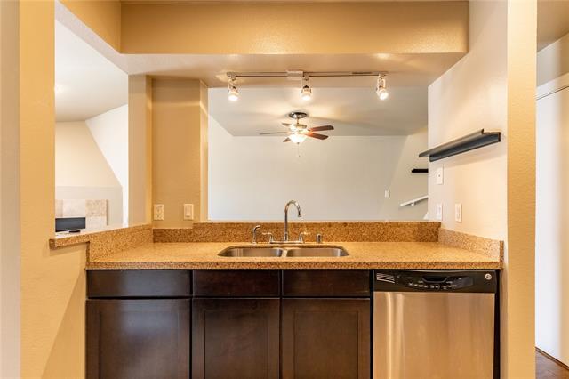 Building Photo - 4777 Cedar Springs Rd