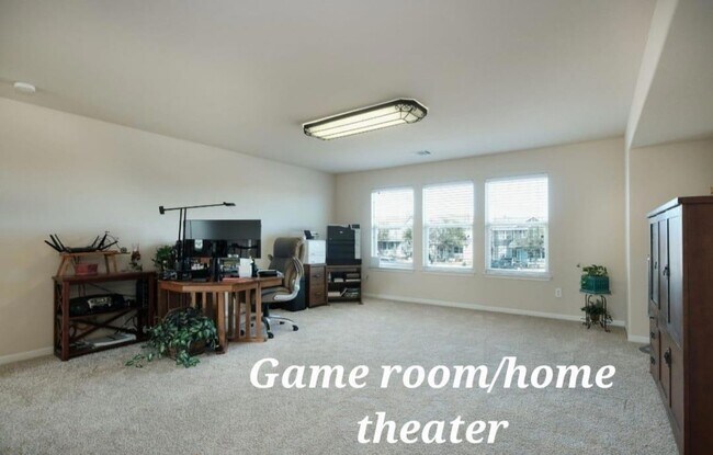 Building Photo - 219 Tulip Trail Bend