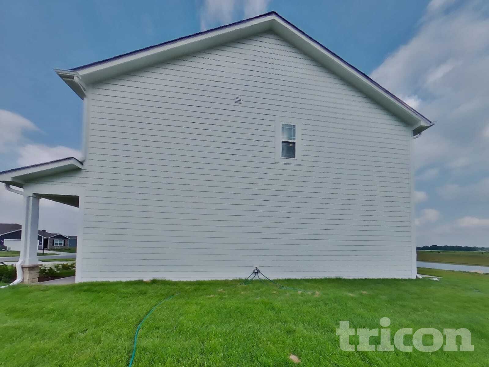 Building Photo - 9137 Hemingway Dr