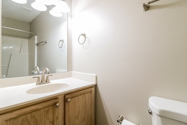 Building Photo - 20 Red Ln