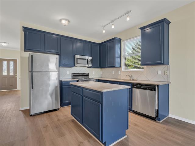 Building Photo - 2713 Appaloosa Ln