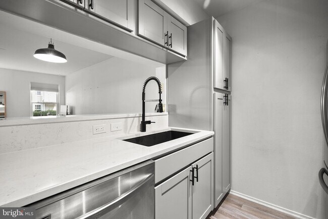 Building Photo - 3311 Wyndham Cir