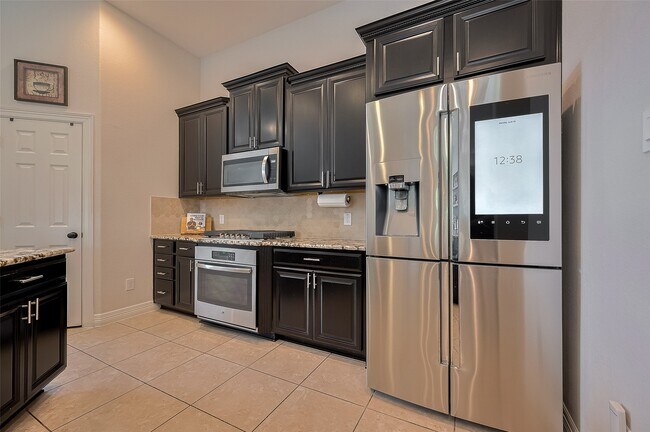 Building Photo - 4227 Lodge Ranch Ct