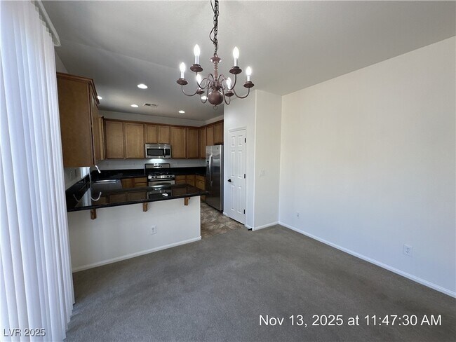 Building Photo - 10632 Peach Creek St