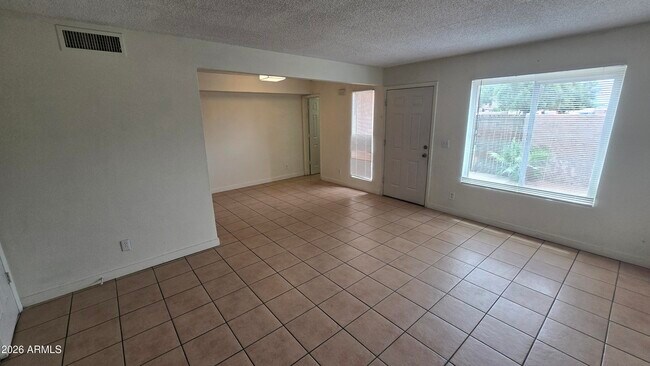 Building Photo - 1447 N 53rd Dr