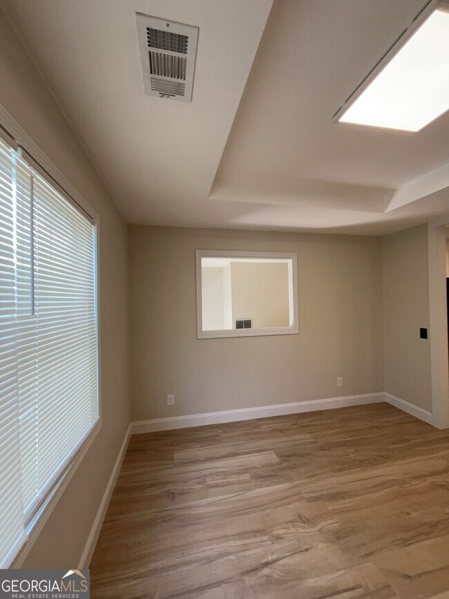 Building Photo - 1206 St Andrews Dr