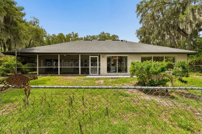 Building Photo - 95 Woodside Dr