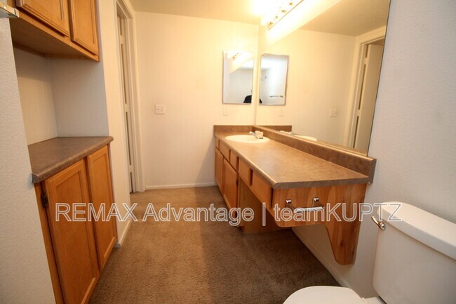 Building Photo - 45 Maleena Mesa St