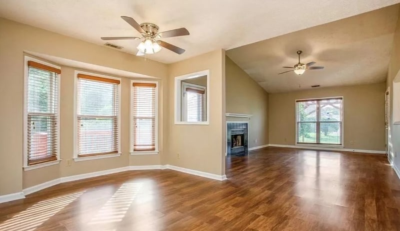 Building Photo - 5721 Charbonneau Ct