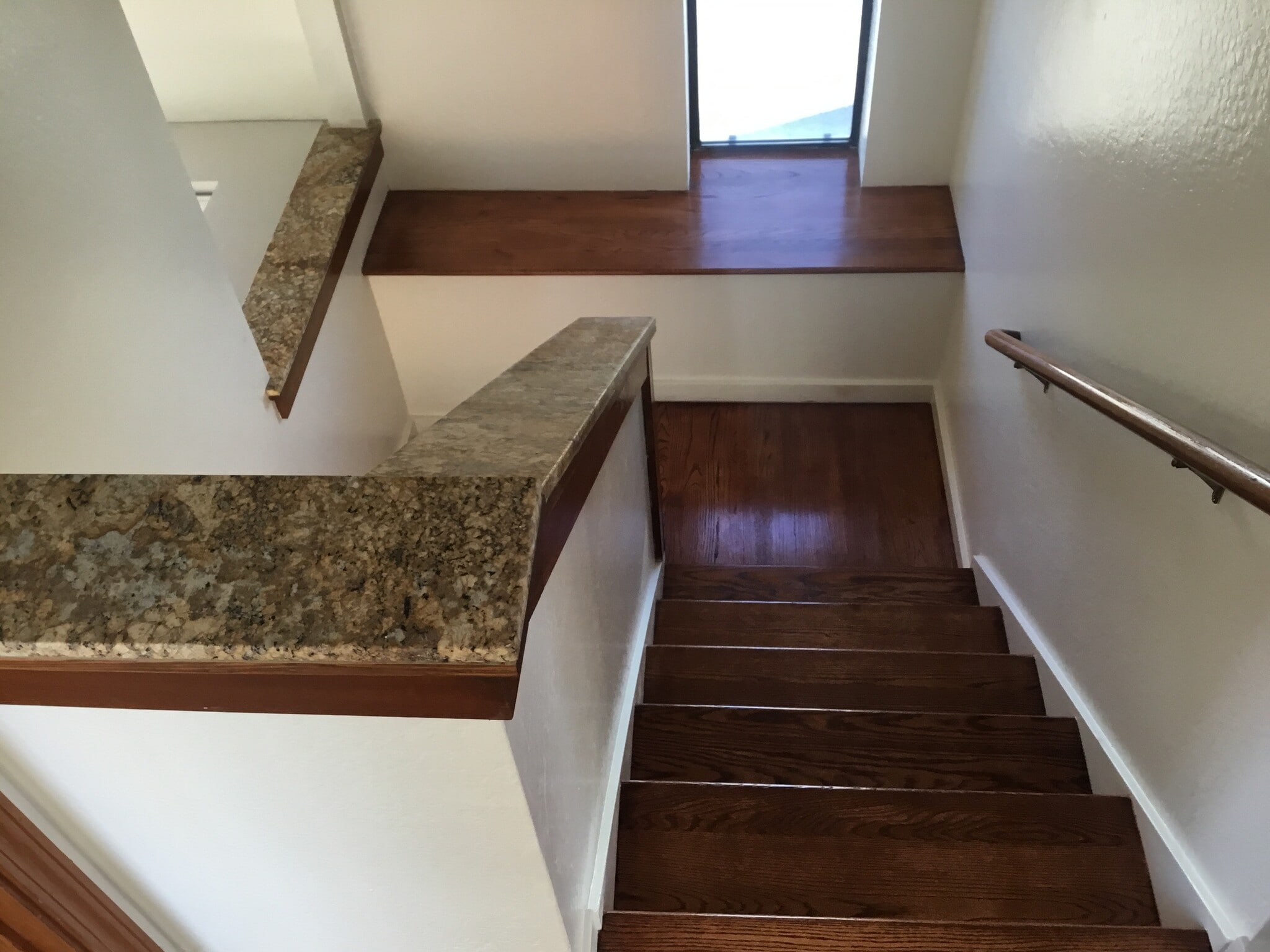 Building Photo - 2152 Clinton Ave